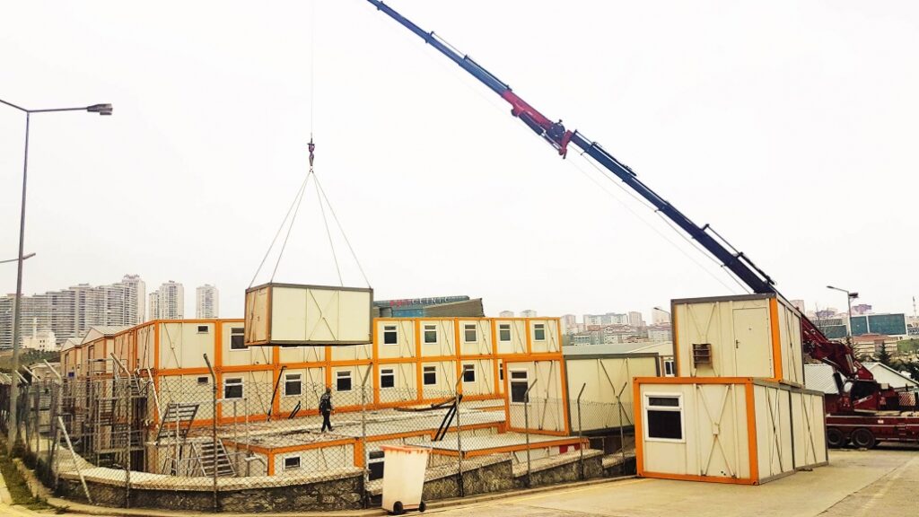 الحاويات المسطحة